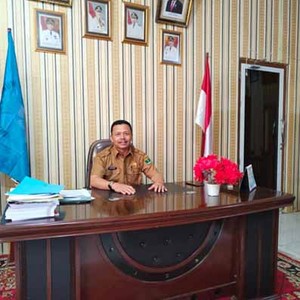 Kepala Sekolah SMAN 2 KOTA JAMBI
